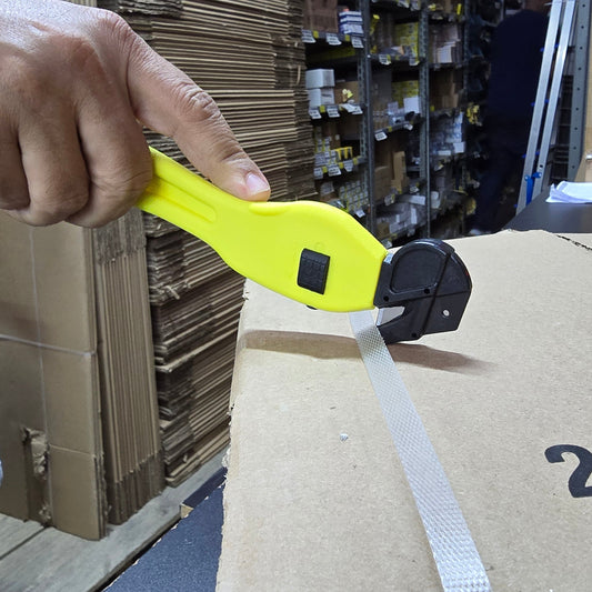 Professional Safety Cutter 15-010 ATA (10 units package)