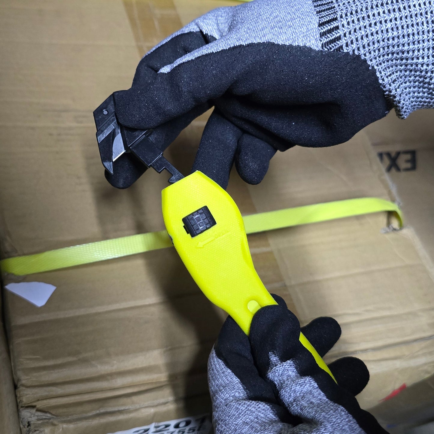 Professional Safety Cutter 15-010 ATA (10 units package)