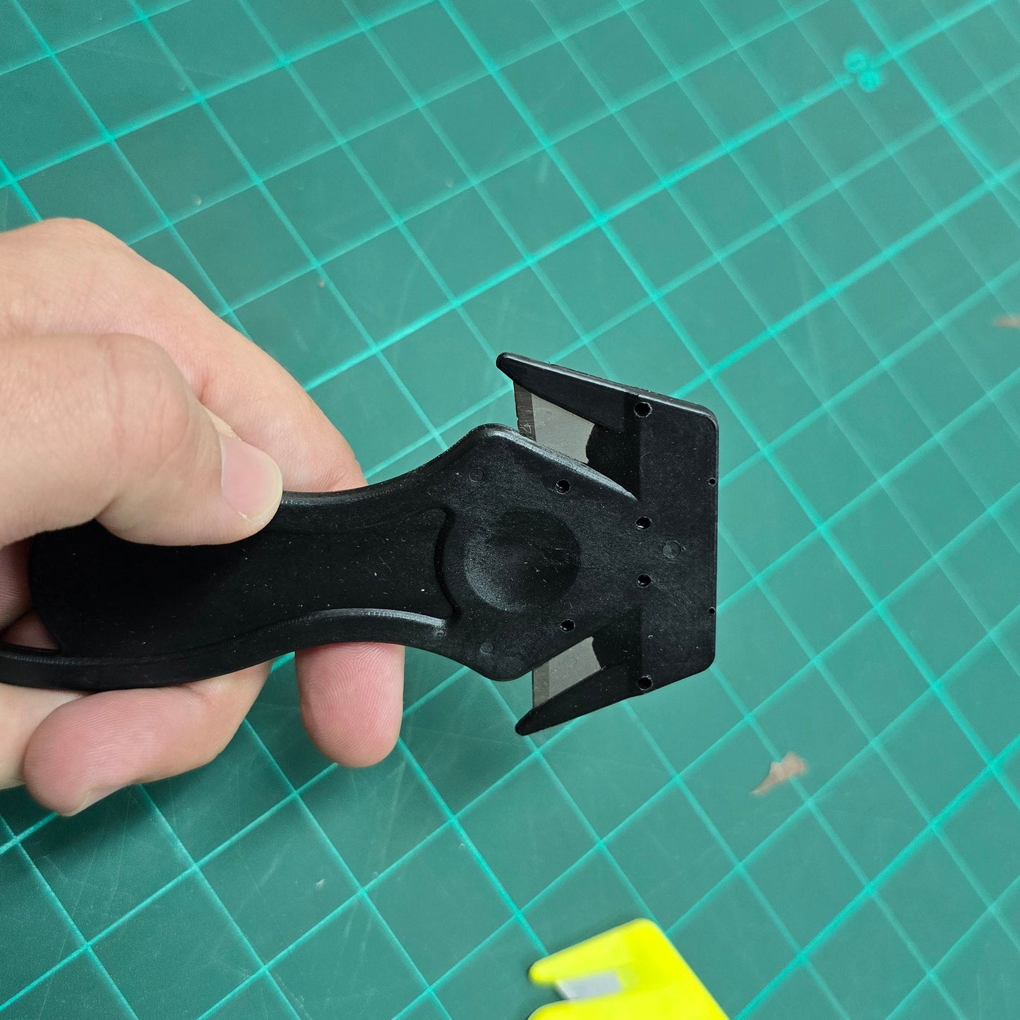 Safety Cutter 15-026 - Black Big Head