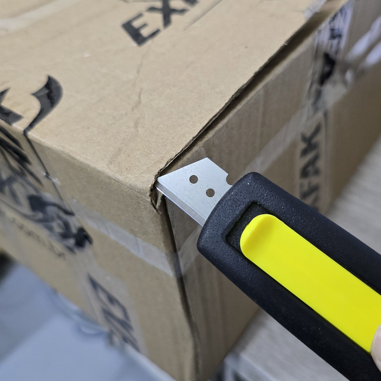 Retractable Safety Knife - 15-030