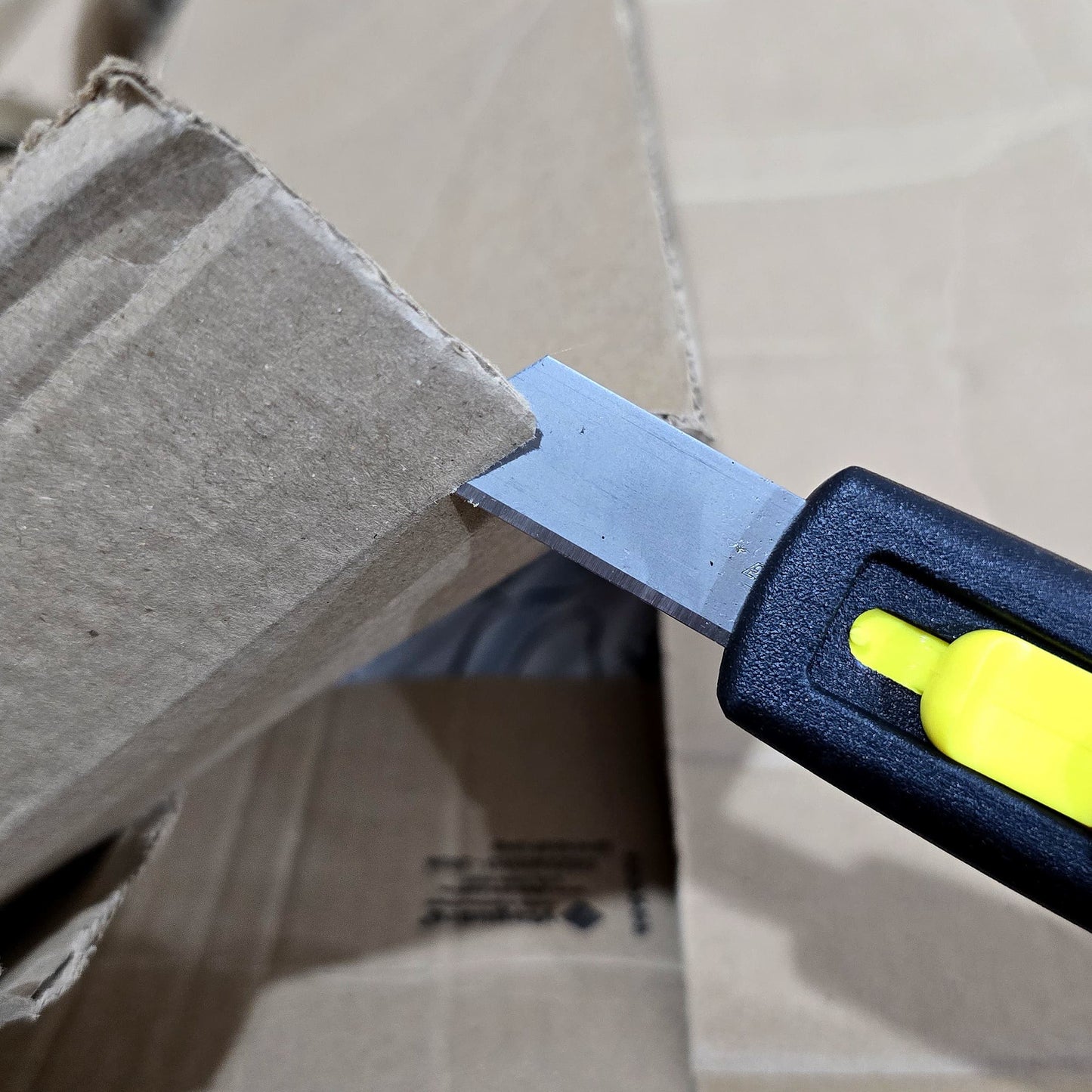 Retractable Safety Knife - 15-070